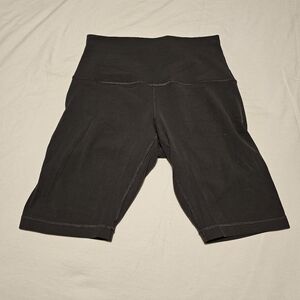 Lululemon Women's Black High-Waisted Shorts